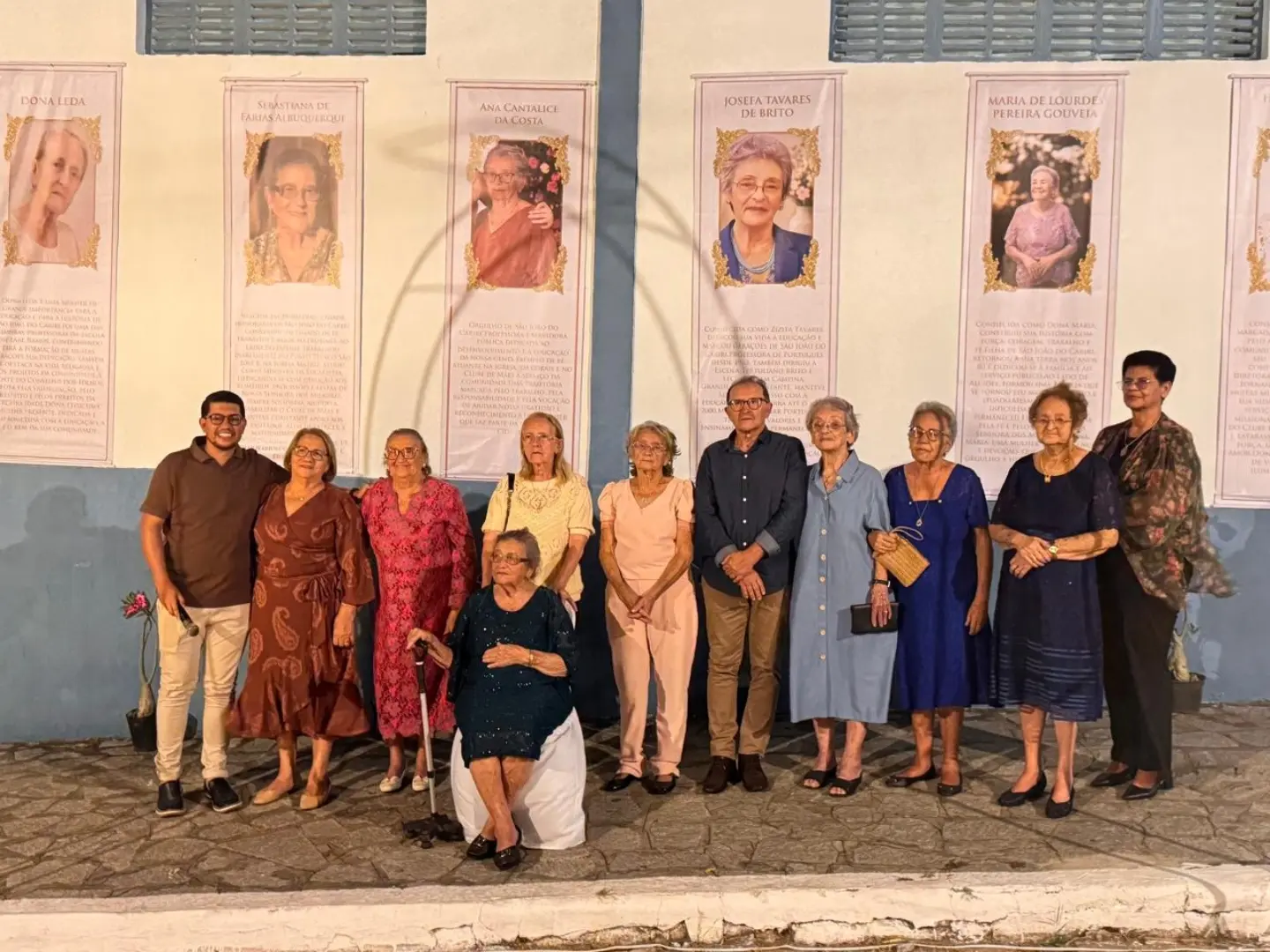 👑 Rua da Rainha é inaugurada com homenagem às mulheres que fazem parte da história de ...