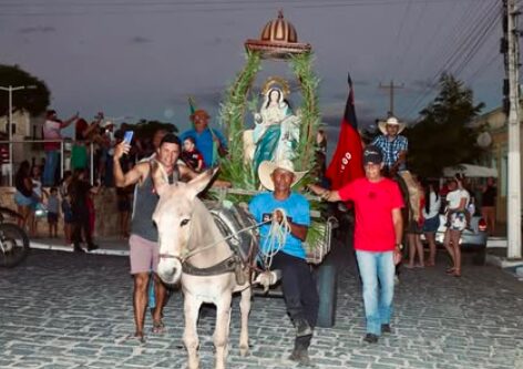 Cavalgada dá início a Festa de Nossa Senhora dos Milagres